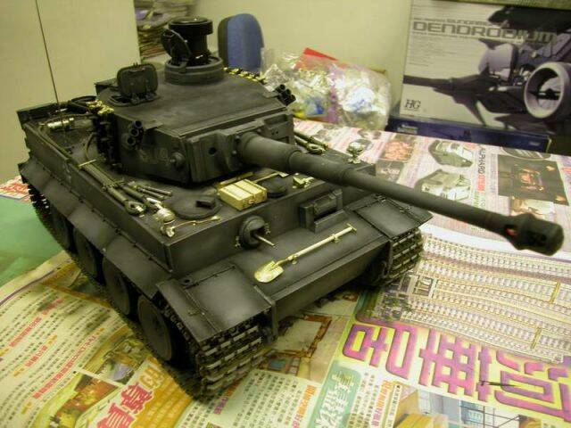 1-16 Tamiya Tiger 445.jpg